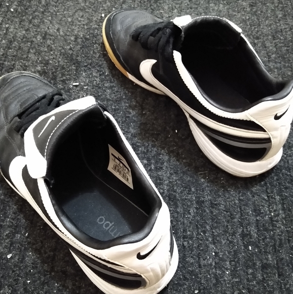 Nike Tempo Men's Size 9US - Picture 6 of 9